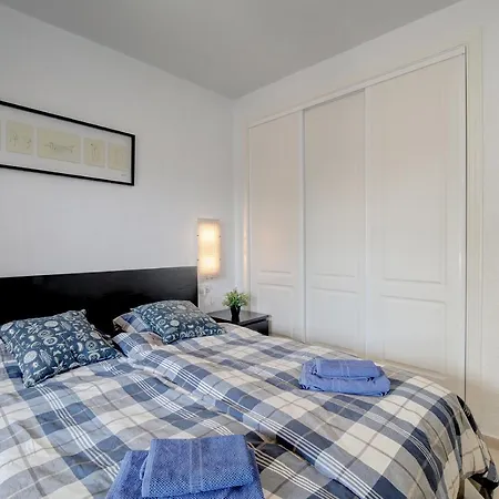 Beautiful With Very Large Terrace Pa 2-6 Estepona