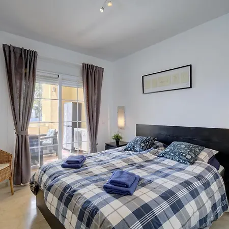 Apartmán Beautiful With Very Large Terrace Pa 2-6 *